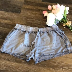 Umgee Frayed Shorts